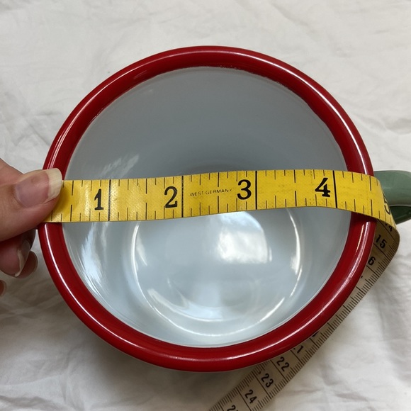 Creative co-op Reindeer Feed, The North Pole green and red holiday metal mug. - Picture 9 of 9